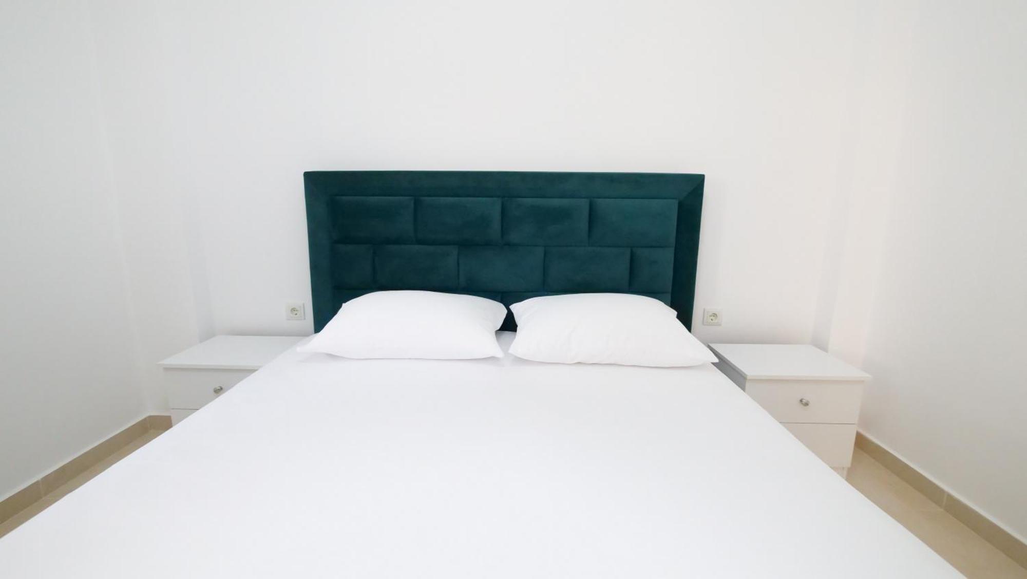 Blue Mare Apartments ซารานเดอ ภายนอก รูปภาพ