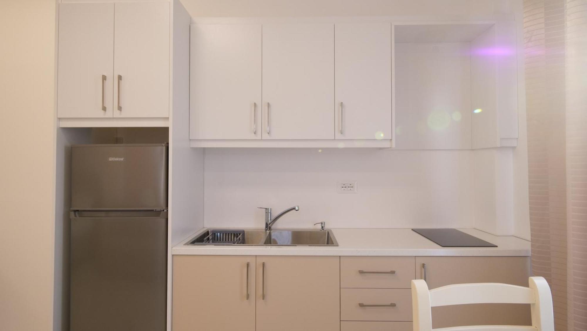 Blue Mare Apartments ซารานเดอ ภายนอก รูปภาพ